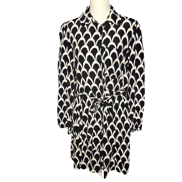 Zara Dresses & Skirts - Zara Size M Black White Mini Shirt Dress Clean Girl Old Money Chic Style